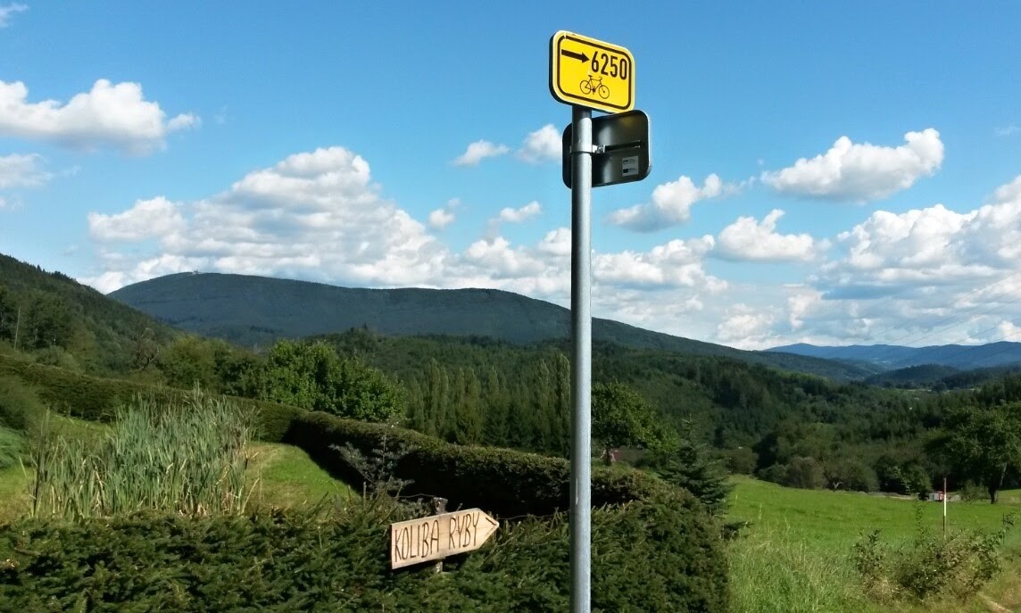 Síť cyklostezek pro milovníky XC a Downhillu. 